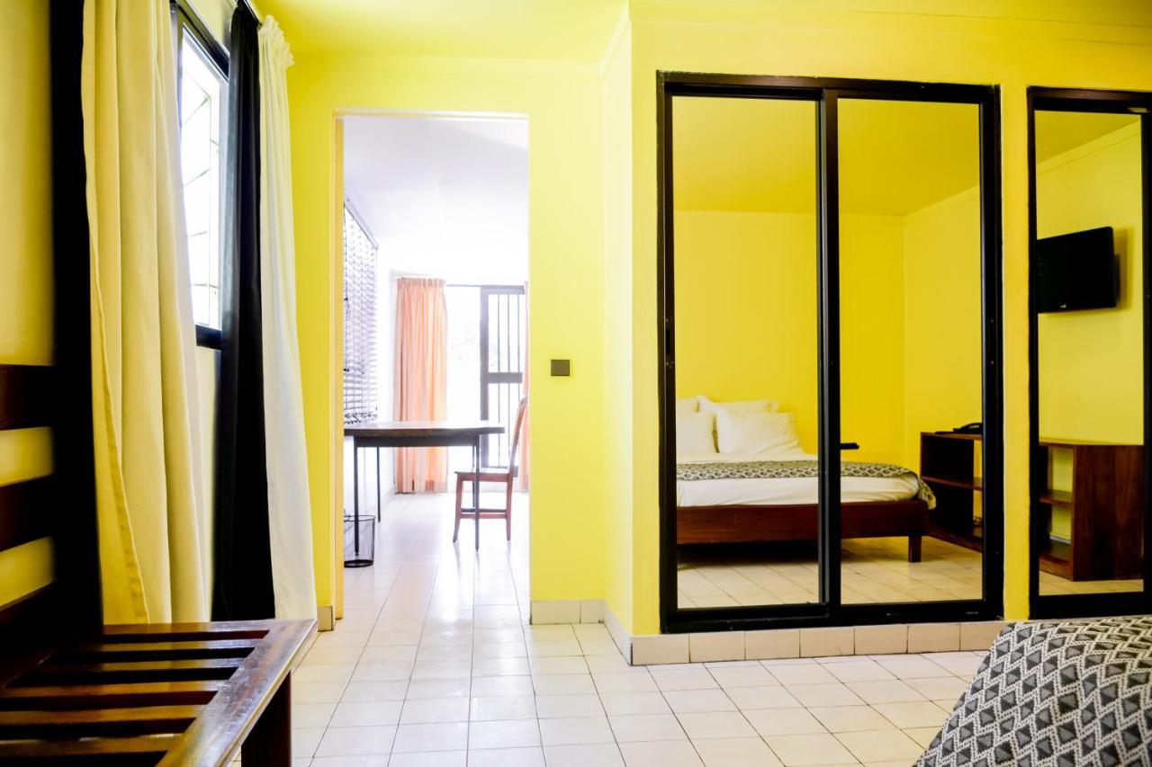 Ganalé Hôtel Dakar Extérieur photo