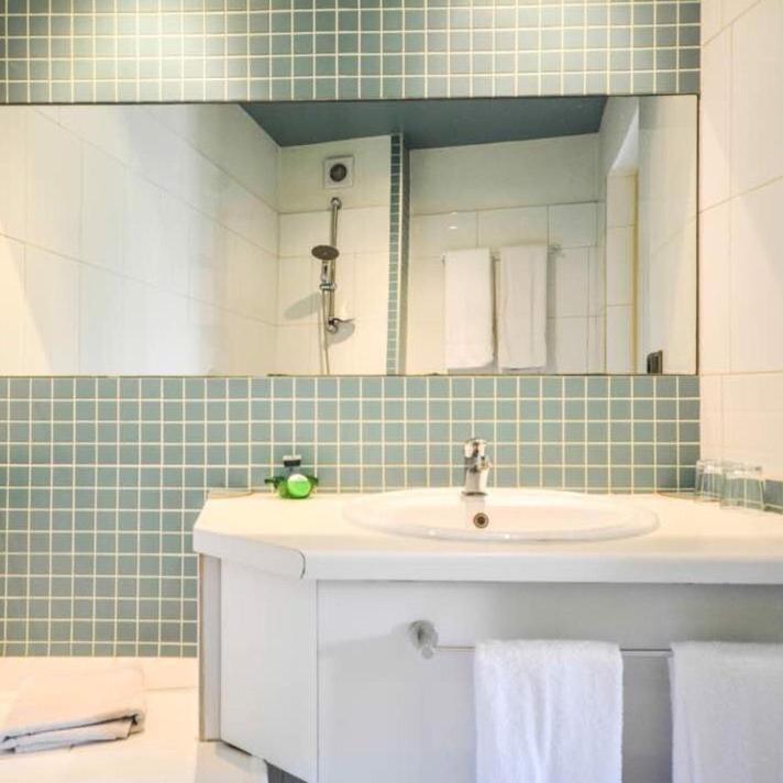 Ganalé Hôtel Dakar Extérieur photo